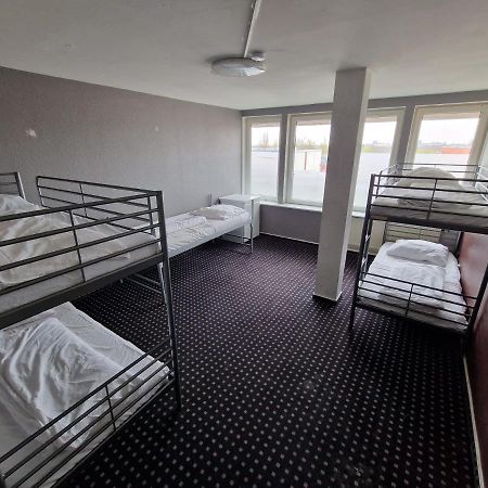 Isas Hostel Berlin Ngoại thất bức ảnh