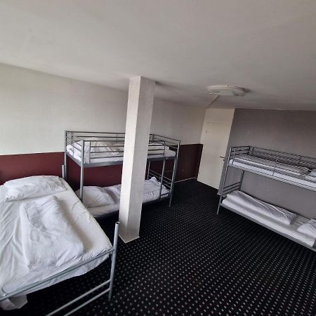 Isas Hostel Berlin Ngoại thất bức ảnh