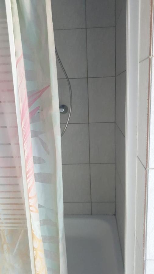Isas Hostel Berlin Ngoại thất bức ảnh