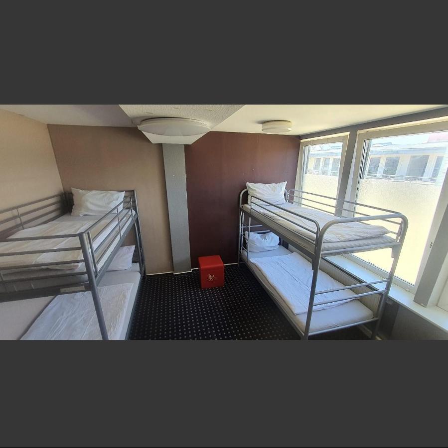 Isas Hostel Berlin Ngoại thất bức ảnh