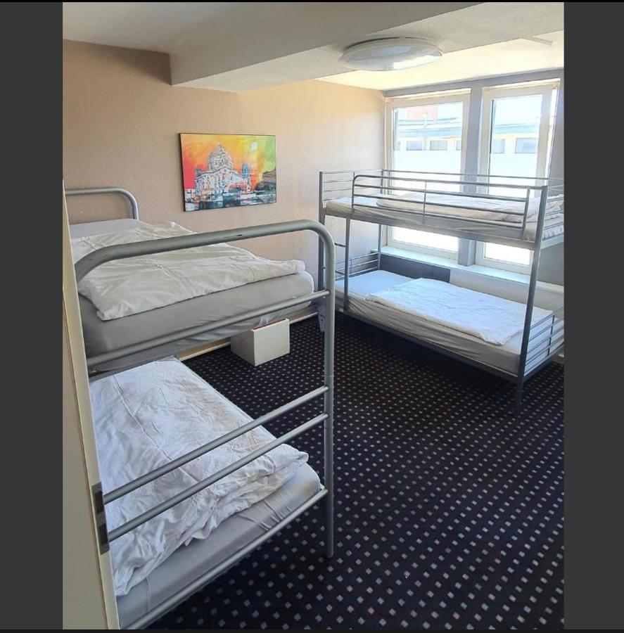 Isas Hostel Berlin Ngoại thất bức ảnh