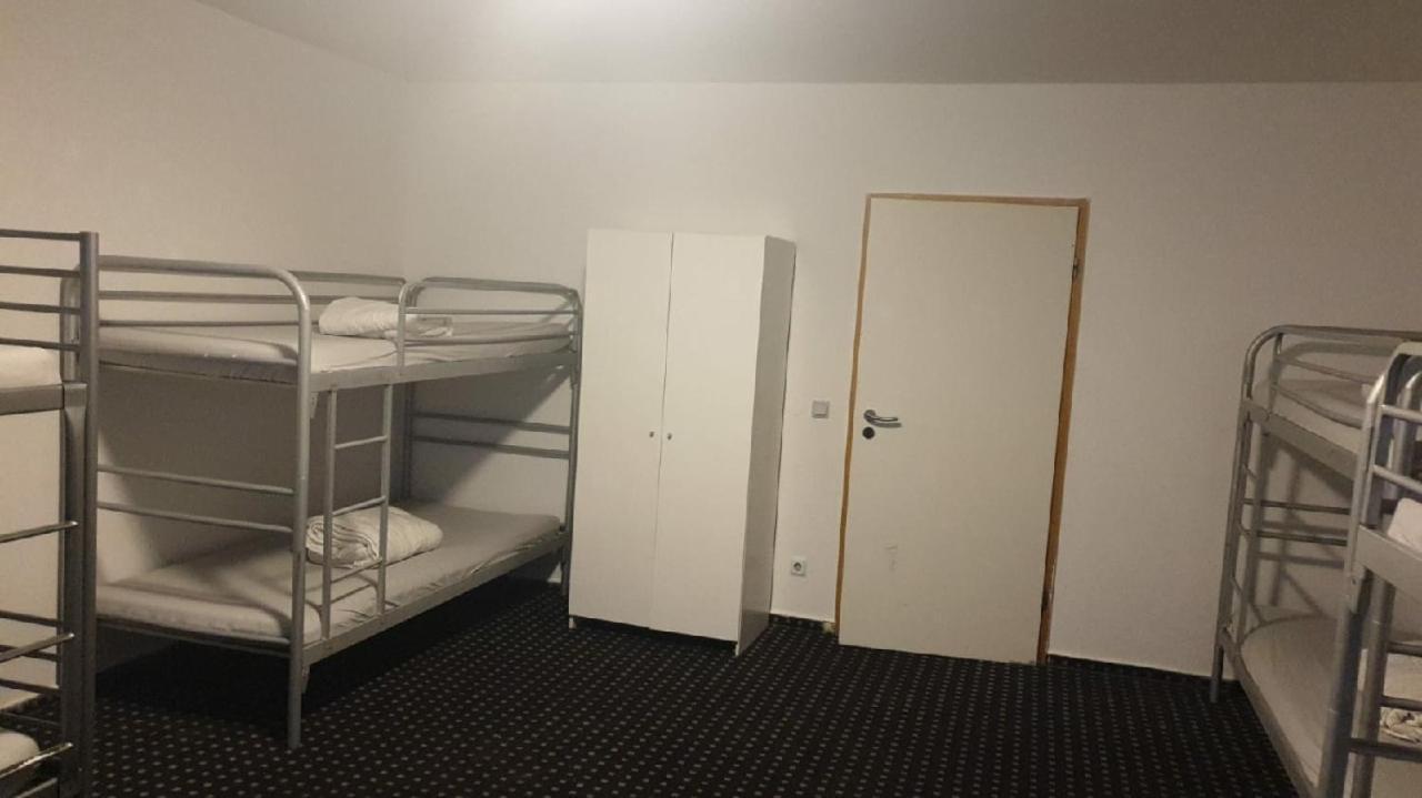 Isas Hostel Berlin Ngoại thất bức ảnh